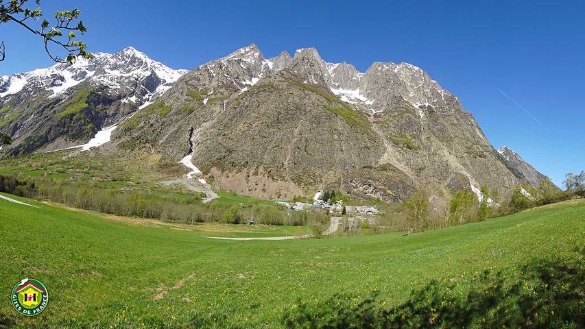 Gîte pour 6 personnes, avec jardin et terrasse à Chantelouve - 4