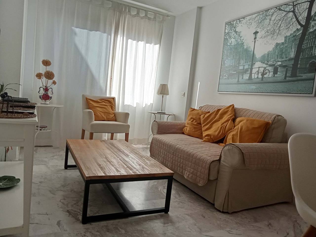 Entire apartment, Jacaranda La Cala de Mijas in La Cala de Mijas, Mijas