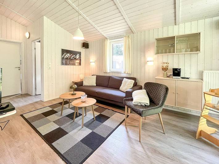 Ferienhaus für 4 Personen, mit Terrasse und Garten in Travemünde - 2