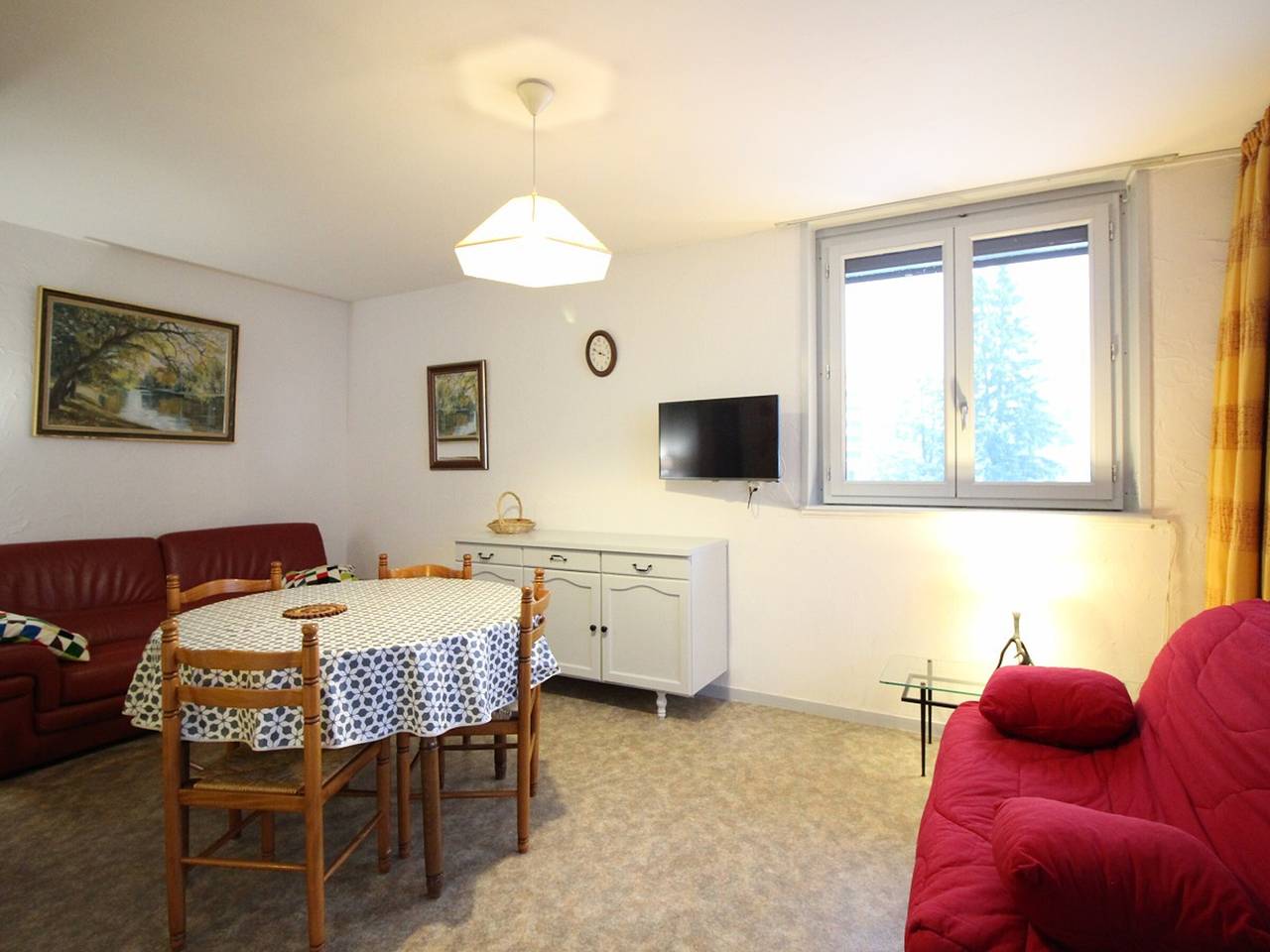 Appartement entier, Mont-Dore T2 avec Balcon et Garage Privé in Mont-Dore, Parc naturel régional des Volcans d'Auvergne
