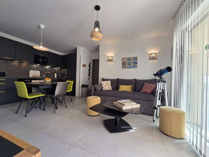 Apartamento entero, Apartamento, Ac y parking - 4 pers. in Sant Ambroggio, Lumio
