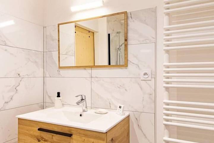 Location de vacances pour 10 personnes, avec jardin à Saint-Usuge - 3