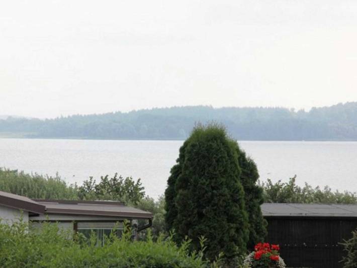 Ferienhaus für 4 Personen, mit Terrasse und Garten sowie Seeblick, kinderfreundlich in Mecklenburgische Seenplatte - 2