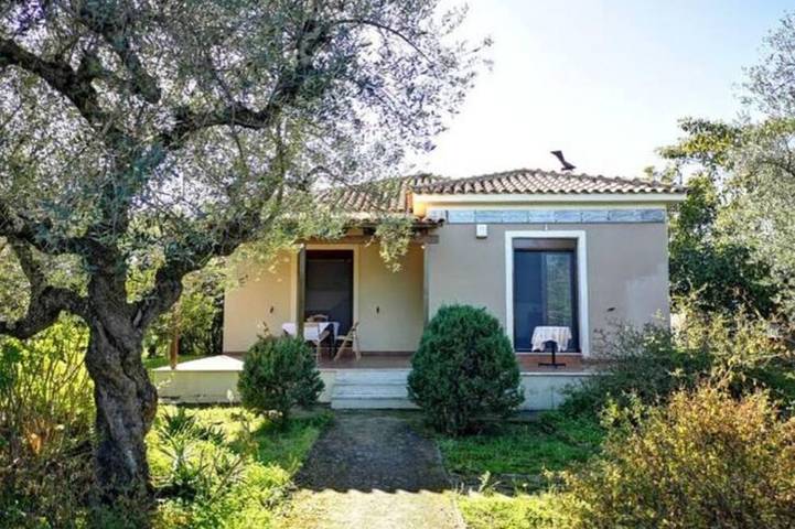 Holiday home for 4 people, with garden and balcony - 1