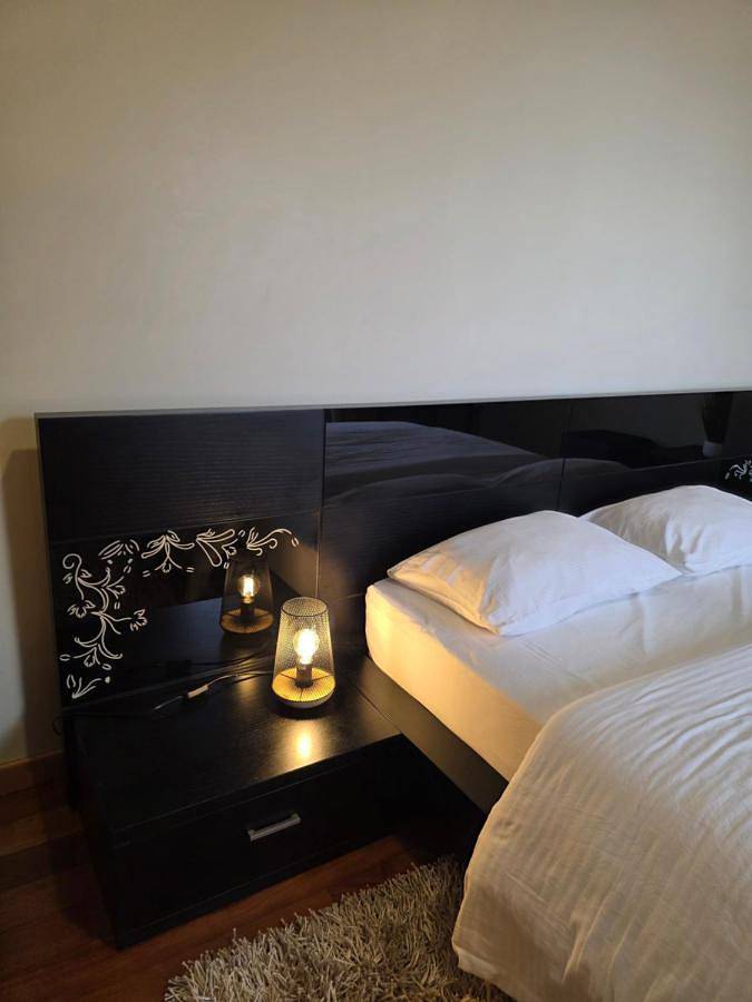 Location de vacances pour 8 personnes, avec vue ainsi que piscine et jardin à Santana - 4