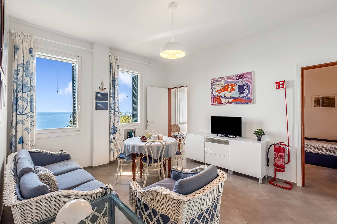 Ganze Wohnung, Gemütliche 130 m² große Wohnung mit Kochnische, 1 km vom Strand von Vallà entfernt in Framura, Riviera di Levante