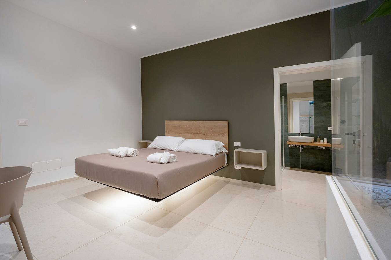 Camera 'Le Dimore Del Conte 301' con balcone e Wi-Fi in Conversano, Provincia di Bari