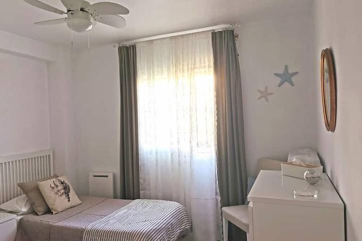 Townhouse with sea view walking distance to the beach - 1 in Urbanizacion Calahonda, Mijas