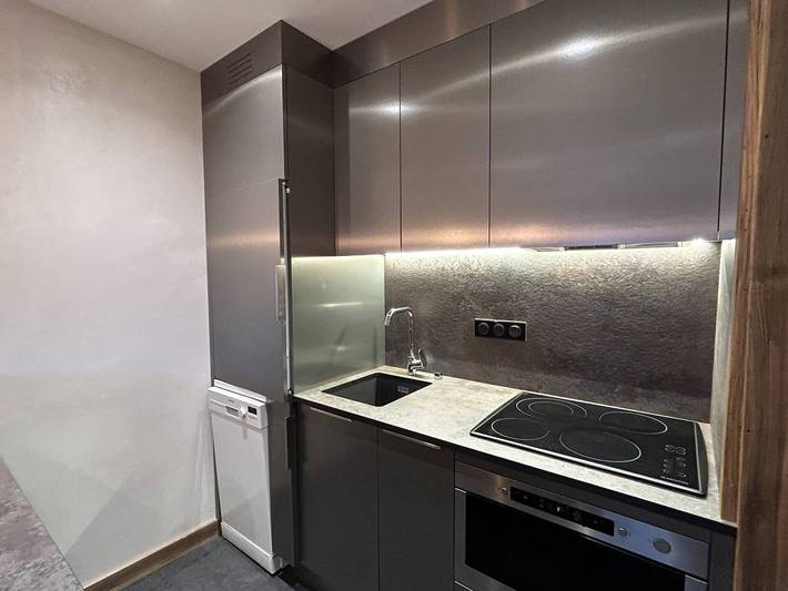 Apartamento entero, Méribel: Apto con balcón, taquilla para esquís, mascotas permitidas in Méribel-Mottaret, Les Allues