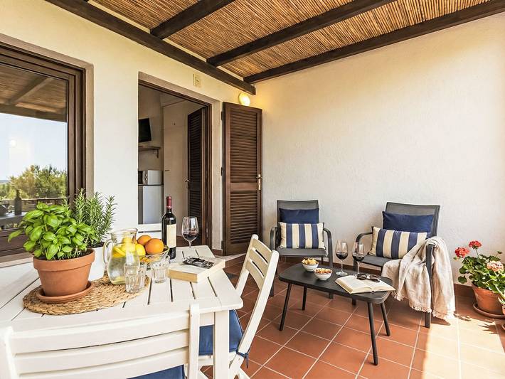 Ferienwohnung für 3 Personen, mit Meerblick und Terrasse sowie Garten in Palau (Sardinien)
