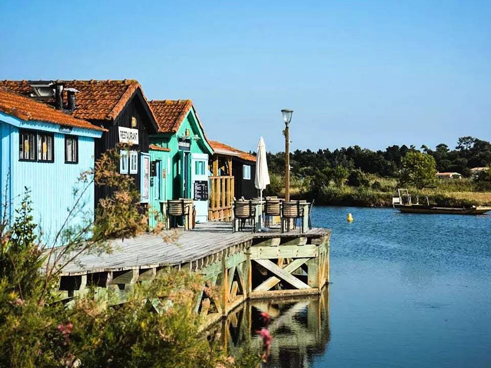 Mobil-Home Comfort Grande 3 estancias 4 Personas + Tv in Le Château-d'Oléron, Côte de Beauté