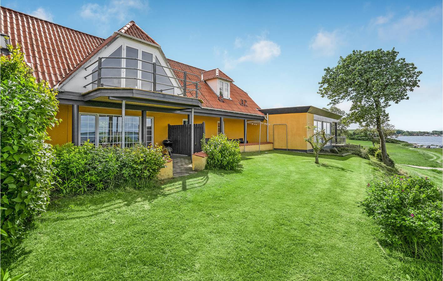 Ferienhaus für 14 Personen mit Pool in Knebel, Süddjursland