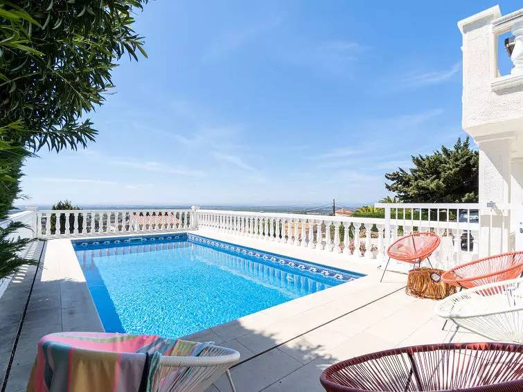 Casa 10 Personas in Palau Sabardera, Alt Empordà