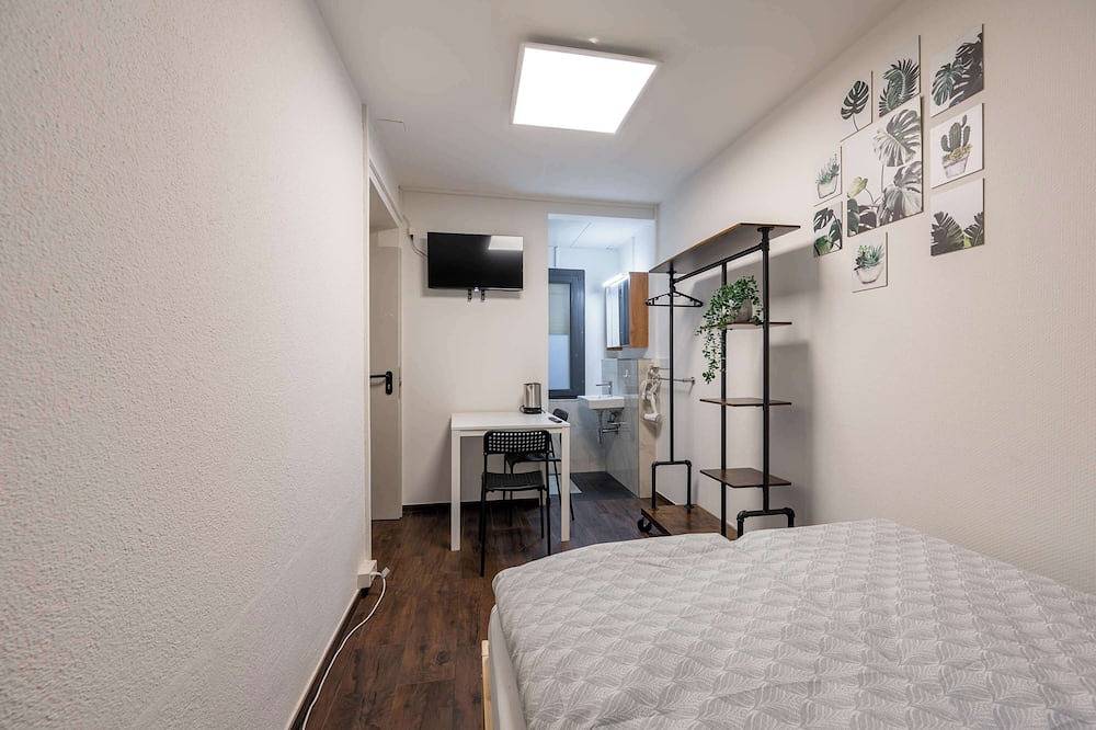 Appartamento intero, Cozy Double Room near Mount Pilatus – Lucerne Stay in Kriens, Lago dei Quattro Cantoni