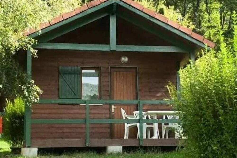 Northern Vosges Campsite*** - Chalet Anaïs Eco 2 people Without Toilet blocks in Oberbronn, Nordelsass