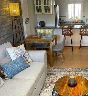 Location de vacances pour 4 personnes, avec jardin et piscine dans Camposol