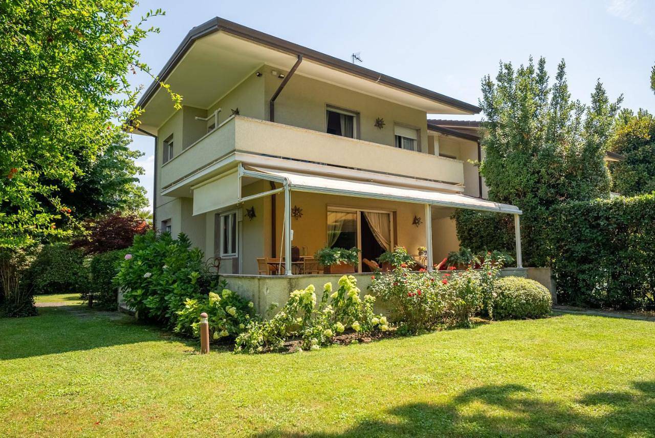 Villa Verde a Forte dei Marmi in Forte dei Marmi, Riviera Toscana