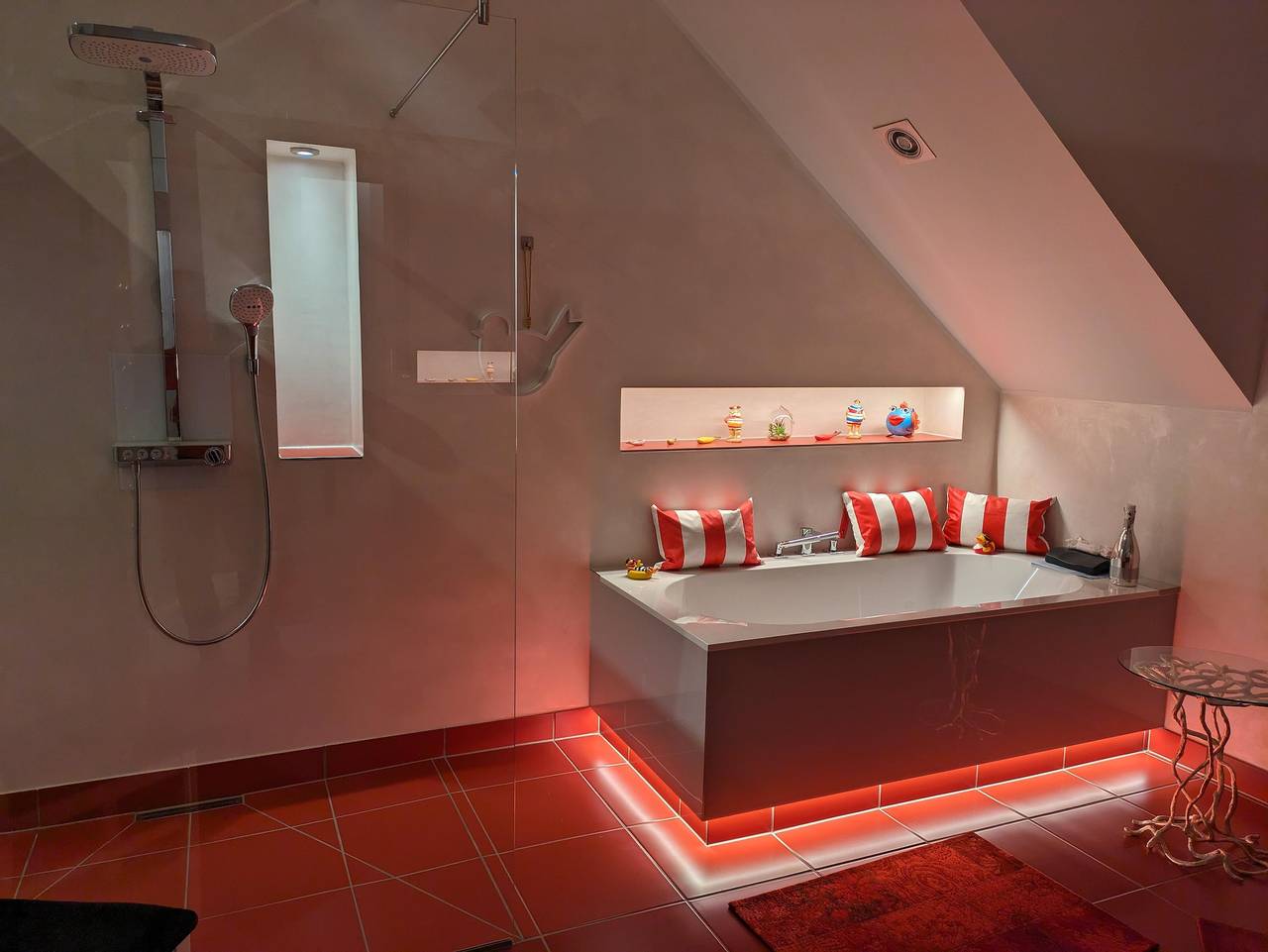 Apartamento vacacional entero, Stefans Stadthaus in Saarburg, Landkreis Trier-Saarburg