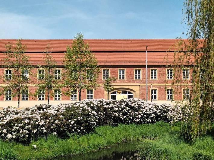 Bed and Breakfast für 3 Personen, mit Terrasse und Garten in Luckenwalde
