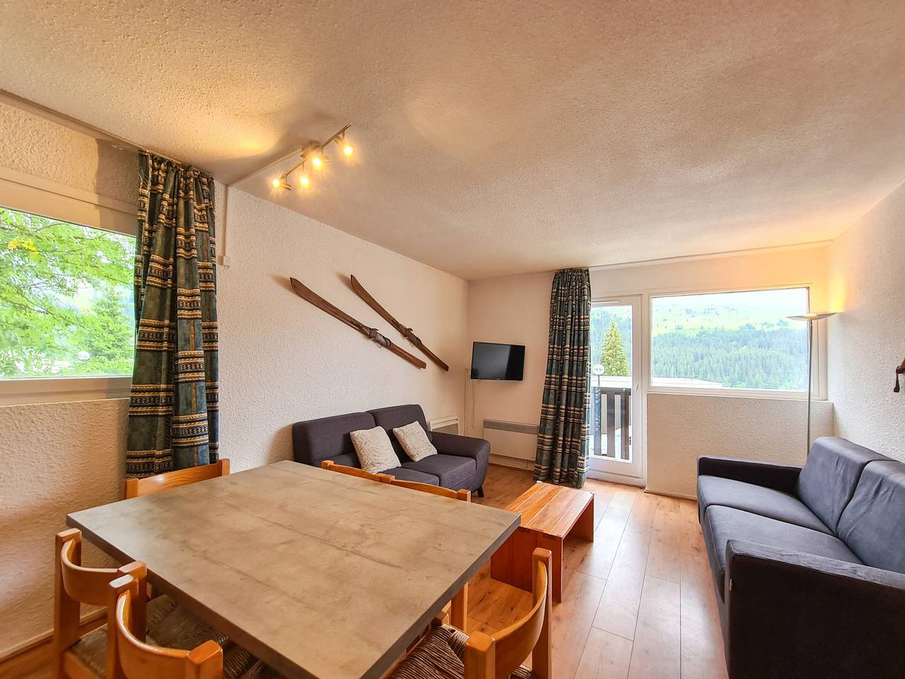 Appartement entier, Appartement confortable au centre, balcon, 6 personnes in Flaine, Arâches-la-Frasse