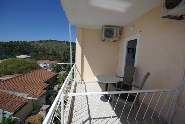 Camping pour 5 personnes, avec jardin et vue dans Split-Dalmatie - 3