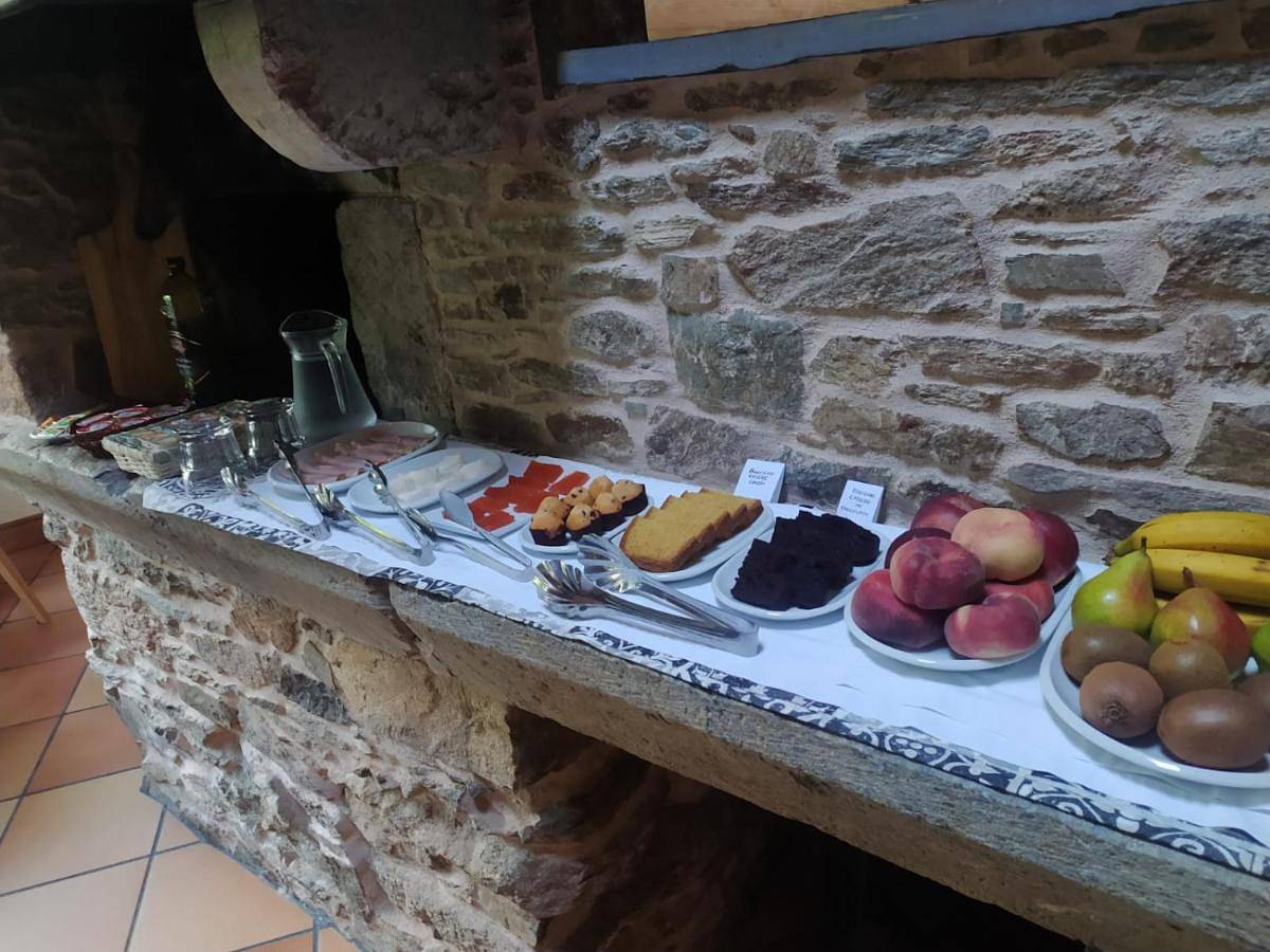 Casa Rural O Vilar in Mera de Arriba, Ortigueira