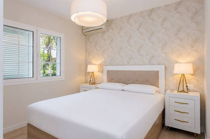Entire apartment, GuestReady - Los Tunos Barbecue and Pool in Campo Internacional, San Bartolomé de Tirajana