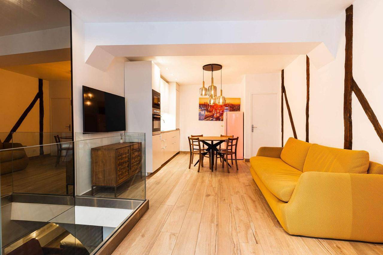 Appartement entier, Loft 1 Br Marais, Notre Dame Ac by Lcc Agency in Paris 4e Arrondissement, Paris