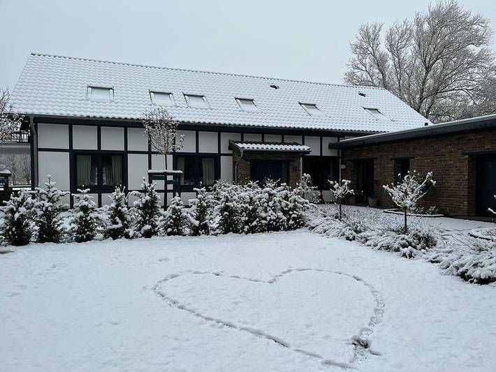 Ferienwohnung für 2 Personen, mit Whirlpool und Balkon sowie Sauna, kinderfreundlich in Zülpich - 3