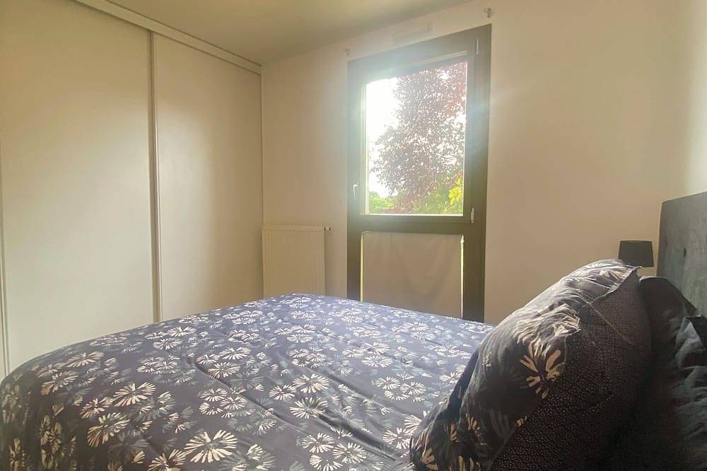 Entire apartment, 1 Bedroom Apartment in Dijon in Dijon, Dijon region