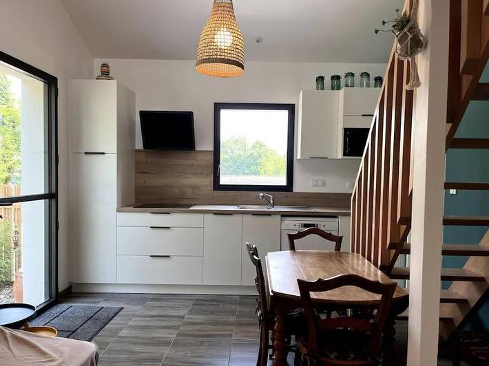 Location de vacances pour 3 personnes, avec piscine ainsi que jardin et vue à Le Pellerin - 2