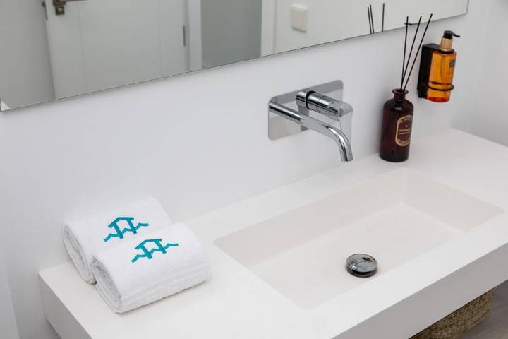 Casa rural para 12 personas, con vistas además de piscina y jardín, Se admiten mascotas en Sancti Petri - 3