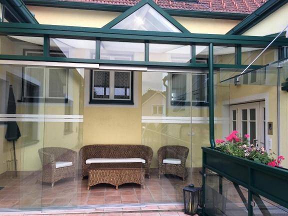 Ganze Wohnung, Ferienappartement Regina - Appartement (98 qm) mit Sonnenterrasse in Schrems, Waldviertel