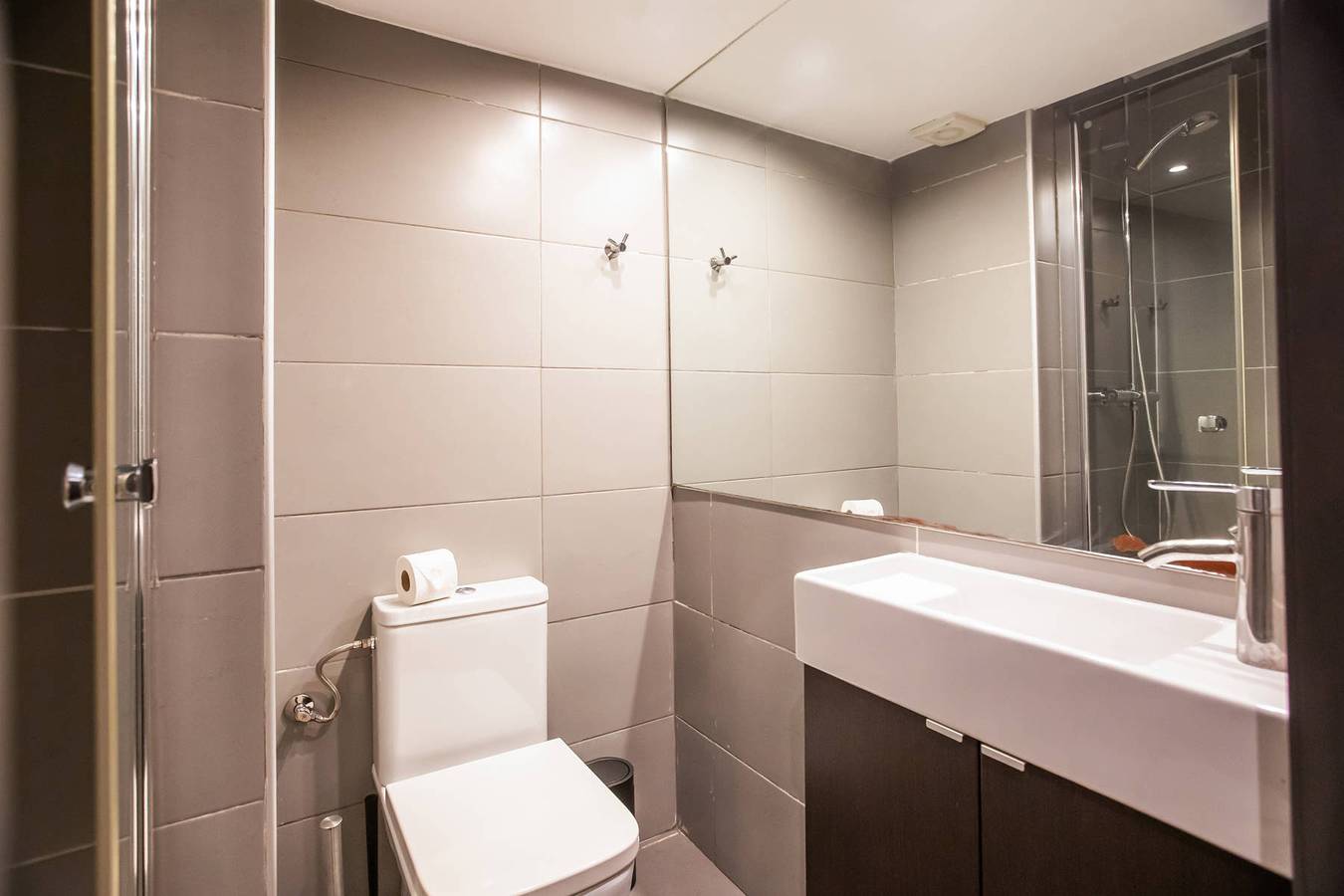 Geheel appartement, E2ind1118 - Apartment near Sagrada Familia in Barcelona Centre, Barcelona