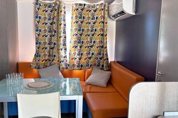 Camping pour 4 Personnes dans Le Muy, Région de Draguignan, Photo 4