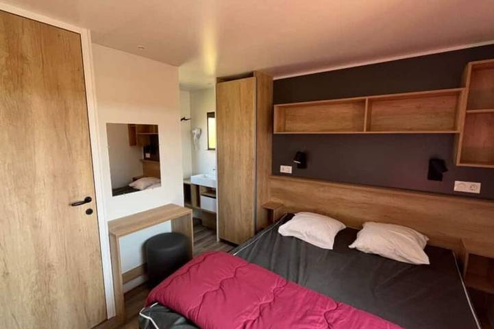 Camping pour 4 personnes à Dolus-d'Oléron - 2