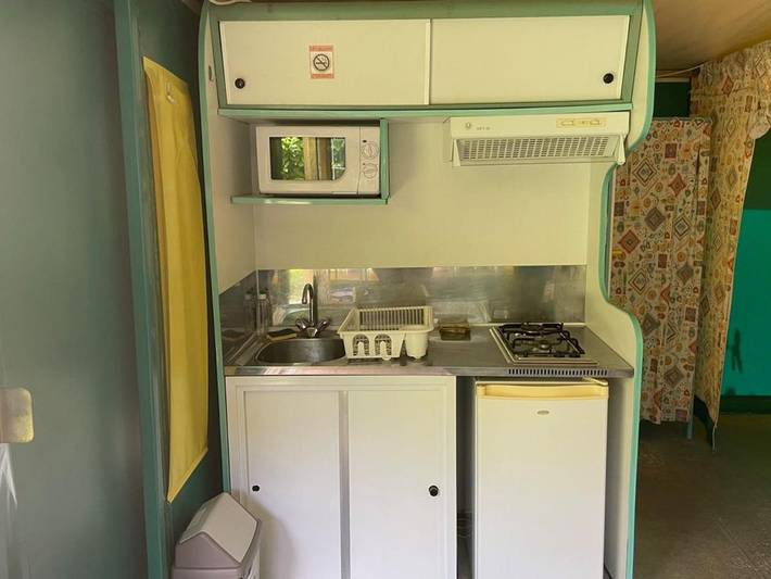 Location de vacances pour 5 personnes, avec piscine et terrasse à Camon - 4