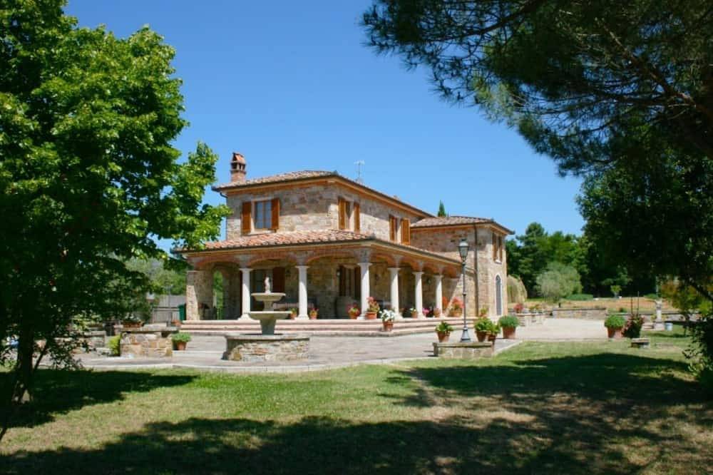 Villa pour 8 Personnes dans Lucignano, Province d'Arezzo