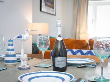 Glamping for 4 People in Rhosneigr, Isle of Anglesey, Photo 4