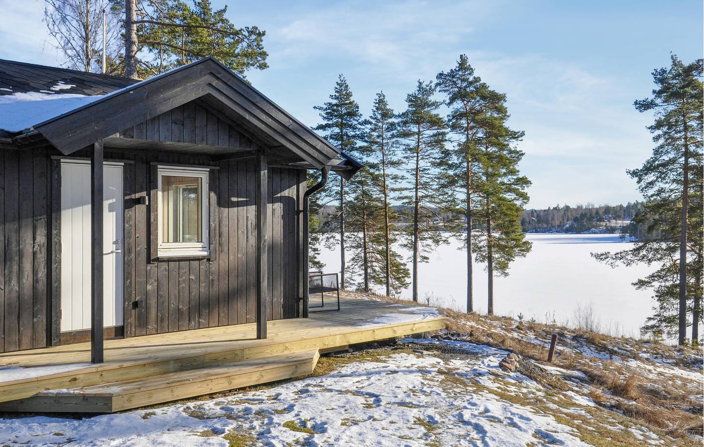Ferienhaus für 3 Personen mit Terrasse in Dalslands Kanal