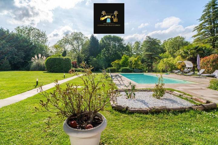 Gîte pour 4 personnes, avec jardin ainsi que piscine et vue à Ormoy-la-Rivière