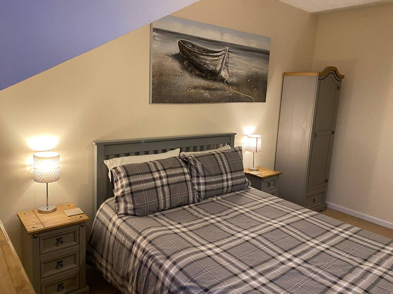 Entire apartment, River Penthouse Apt 2Br Parking View St Neots Town Centre in St Neots, Cambridgeshire