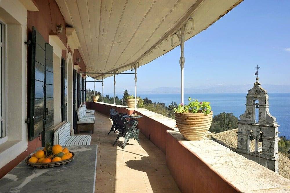 Historischen venezianischen Herrenhaus in Benitses, Corfu, Korfu