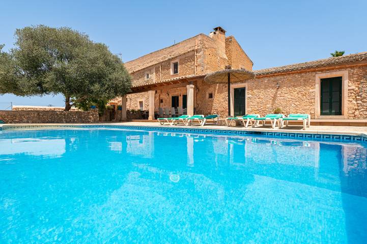 Luxus-Finca für 8 Personen, mit Terrasse und Garten sowie Pool in Felanitx
