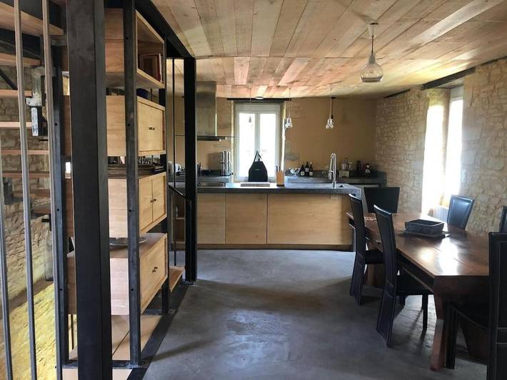 Location de vacances pour 14 personnes, avec piscine et jardin, animaux acceptés à Bouzic - 2