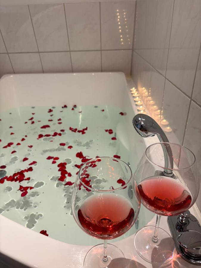 Ferielejlighed for 4 personer, med jacuzzi og have i Vejle