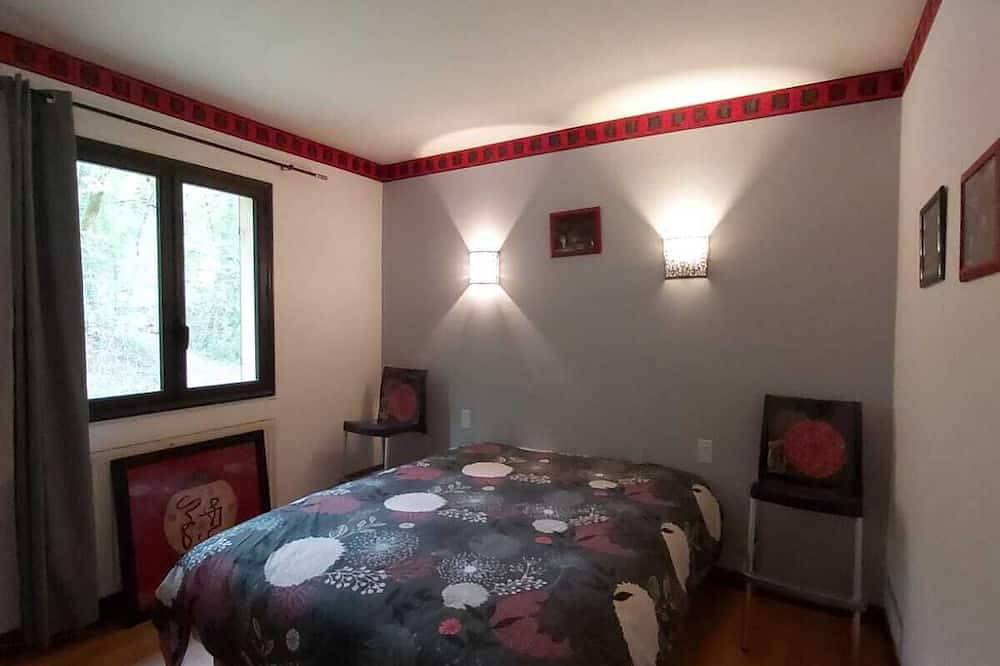 Gite14 Personnes sur 1.6ha, Piscine et Panorama sur Vallée de la Dordogne in Carennac, Zentralmassiv