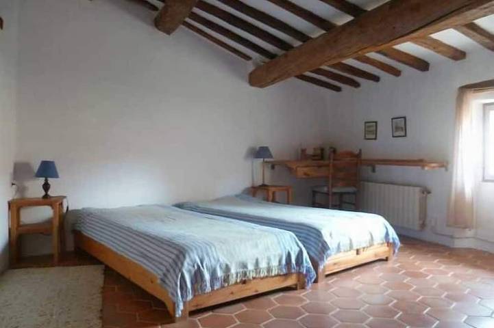 Location de vacances pour 3 personnes, avec balcon et jardin, animaux acceptés à Mirabel-aux-Baronnies - 2