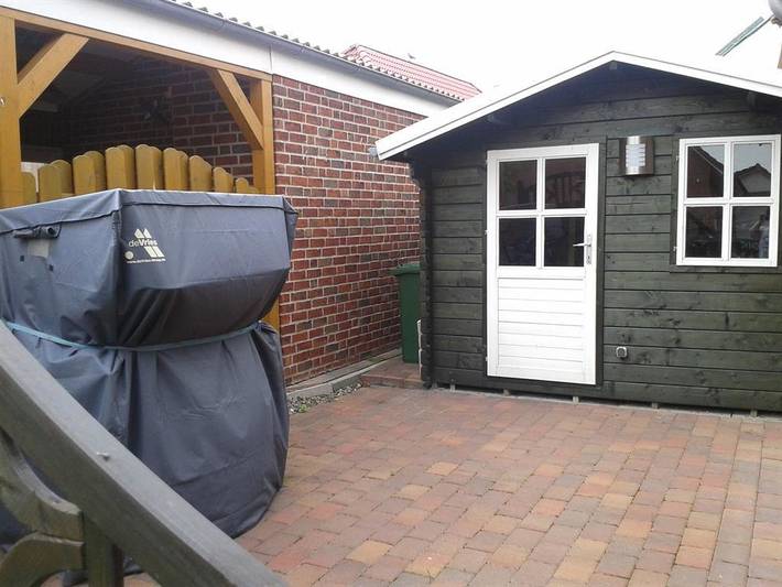 Ferienhaus für 4 Personen, mit Terrasse und Garten in Nesse - 3