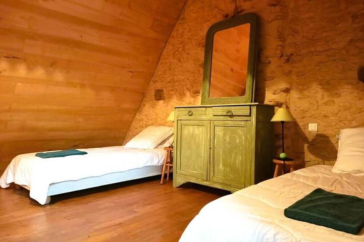 Location de vacances pour 8 personnes à Saint-Amand-de-Coly - 2